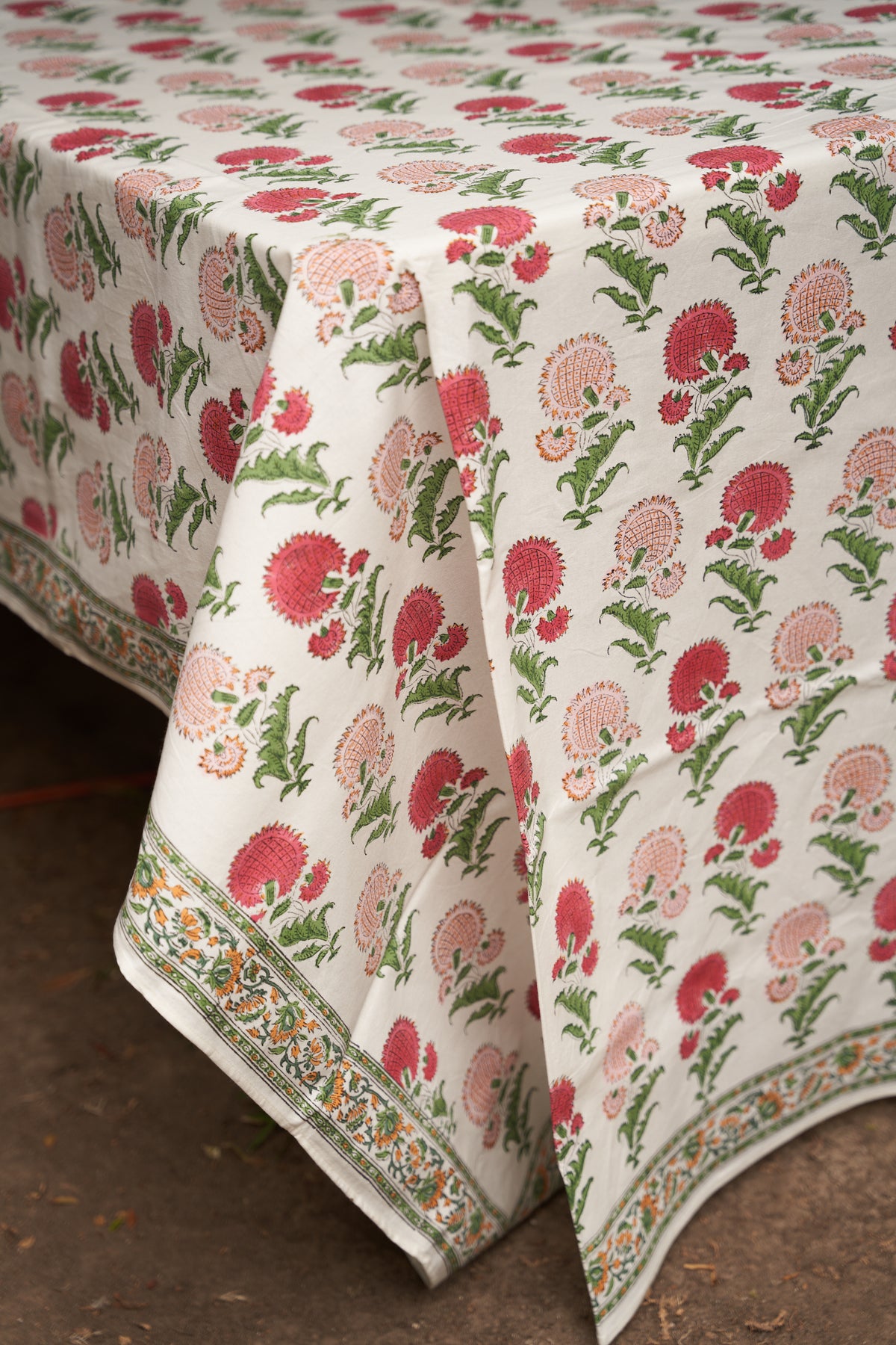 Vera Tablecloth